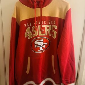 49ERS PULLOVER HOODIE AND RALLY TOWEL